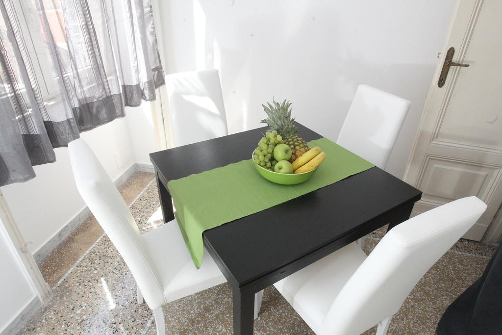 Via Del Corso Apartment Roma Exterior foto